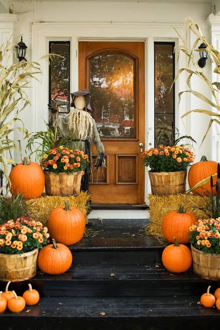 Halloween porch decorations Fun and Interactive Elements