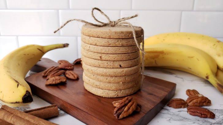 Banana Oat Cookies - christmas cookie cutters